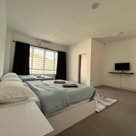 Ij Lodge ミリ エクステリア 写真